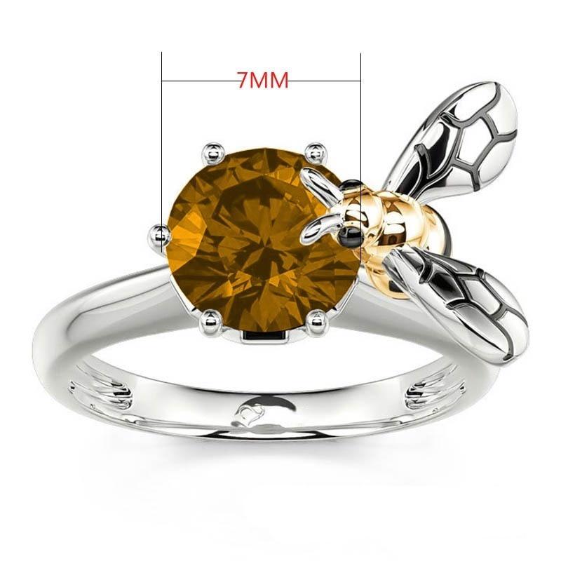 Majestic Zircon-Embellished Ring for Women